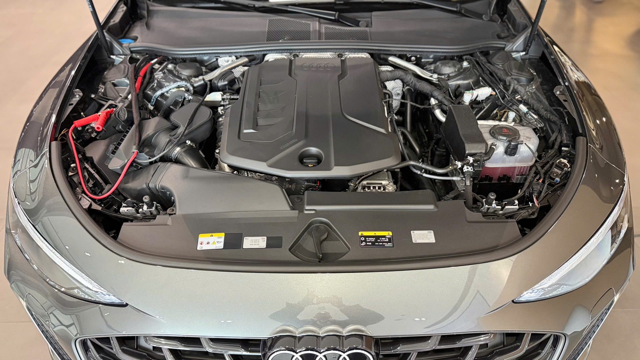 Khám phá Audi A6 S Line All-new 2026: thiết kế S Line thể thao, nội thất số hóa, công nghệ tiên phong và trải nghiệm lái đẳng cấp.