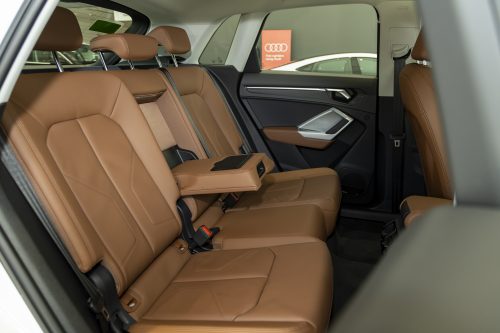 Audi Q3 Advanced Nội thất Nâu