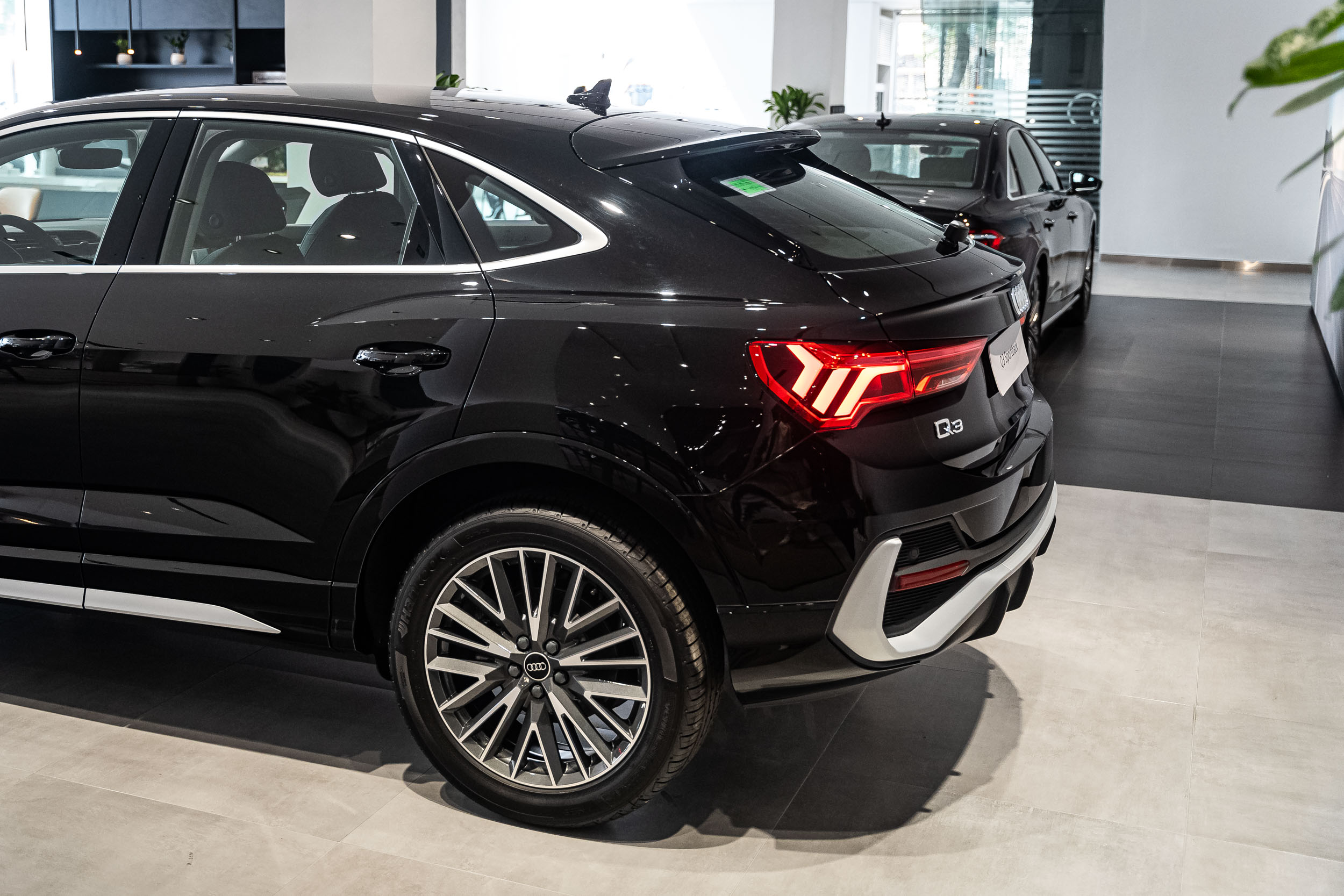 Audi-Q3-Sportback (14)