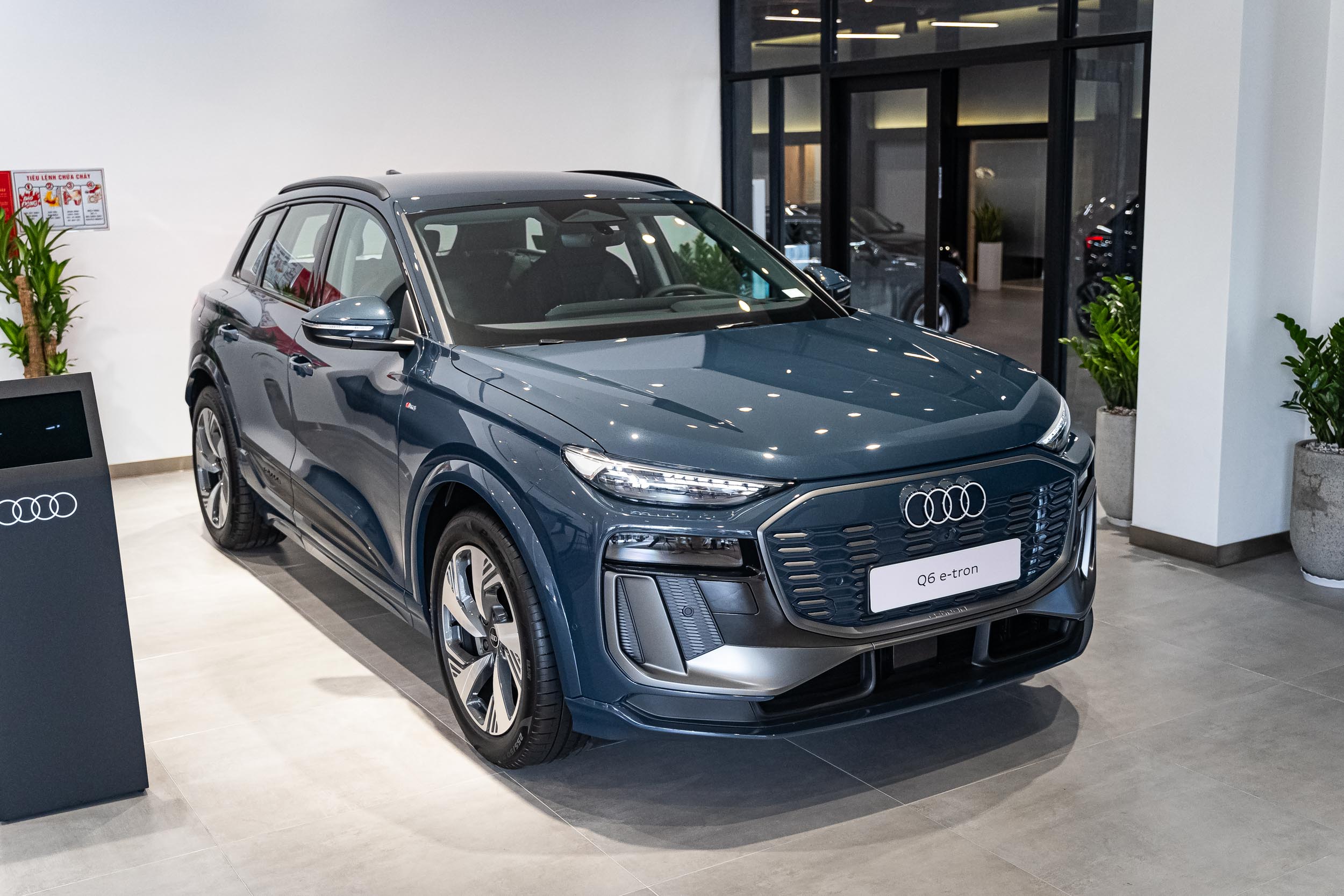 Audi-Q6-E-tron (3)